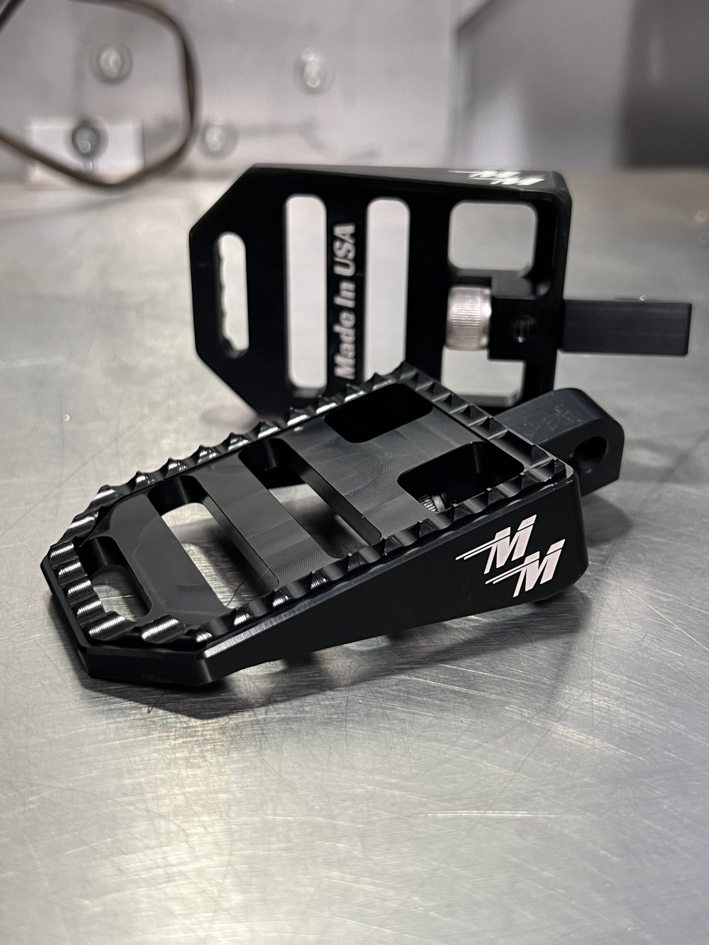 MX Foot Pegs